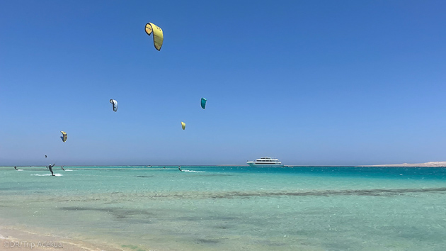 Naviguez en kite sur les plus beaux lagons de mer Rouge à Hurghada