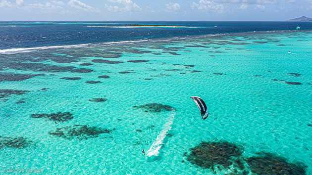 Sessions de kite sur les plus beaux spots des Grenadines