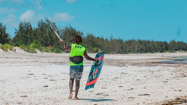 Découvrez les meilleurs spots de kite du Kenya