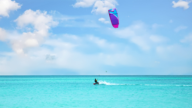 Un séjour kitesurf de rêve à Antigua et Barbuda