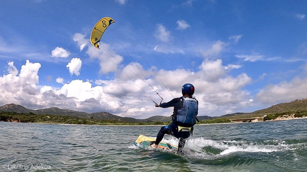 Votre séjour kitesurf en Corse pour rideur autonome
