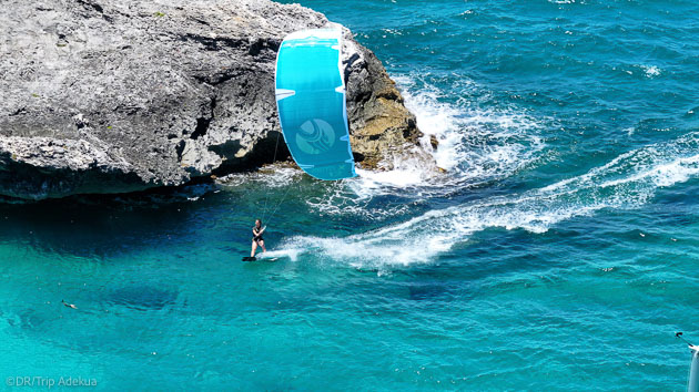 Explorez les plus beaux spots de kitesurf d'Anguilla