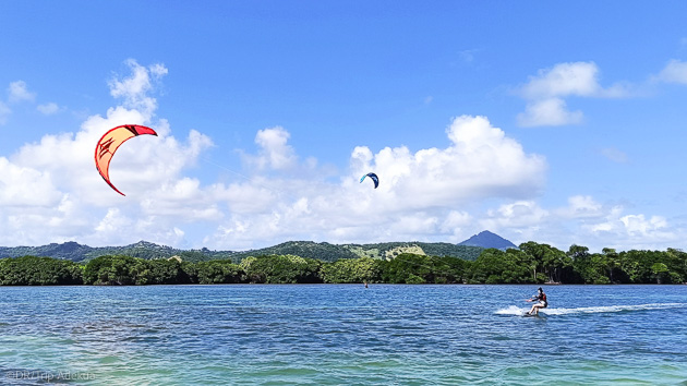 Découvrez le kite pendant votre séjour sur l'île de la Martinique