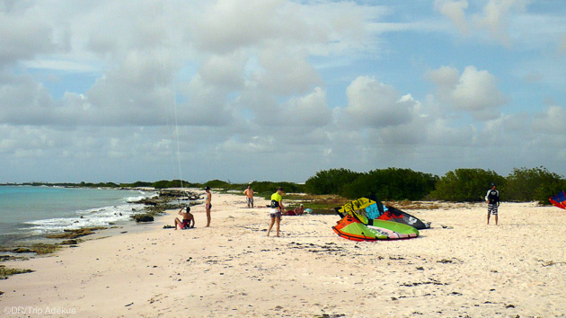 Naviguez en kitesurf sur les meilleurs spots de Bonaire aux Caraïbes