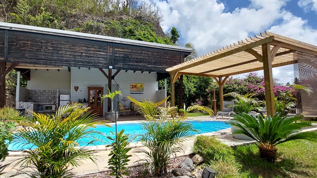 Votre bungalow tout confort avec piscine pour votre séjour kite en Guadeloupe