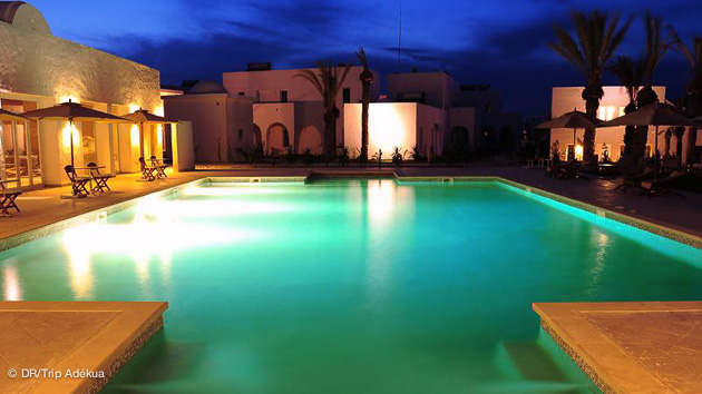 la piscine de votre appart hotel à Djerba près de Smile Beach