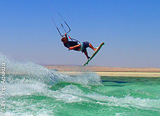 Un stage de kite adapté à votre niveau sur le spot de Soma Bay - voyages adékua