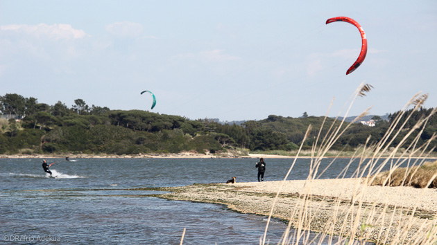 Progressez en kitesurf sur les meilleurs spots d'Obidos au Portugal