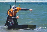 Du kitesurf sur un spot sécurisé à Esposende - voyages adékua