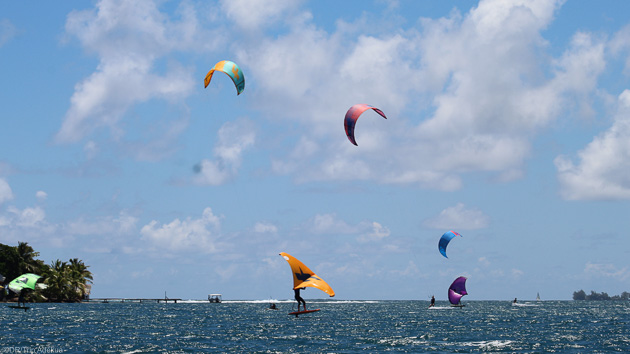 Moorea, Tahiti, Bora Bora au programme de vos vacances kitesurf