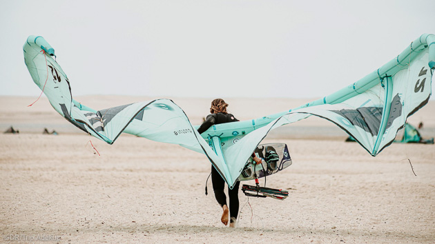 Cours de kitesurf avec matériel pour vos vacances à Obidos